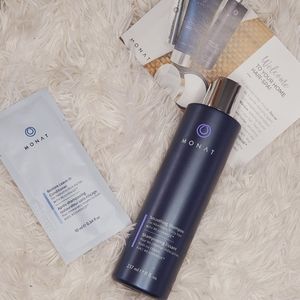 New Monat smoothing shampoo